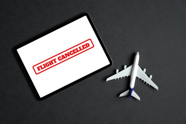 Voando Bem: Voo cancelado pela companhia aérea? Garanta seus direitos! Voando Bem: Voo cancelado pela companhia aérea? Garanta seus direitos!