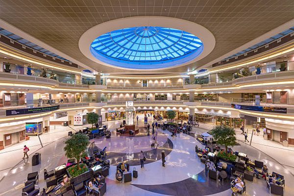 Curiosidades sobre os maiores aeroportos do mundo! Curiosidades sobre os maiores aeroportos do mundo!