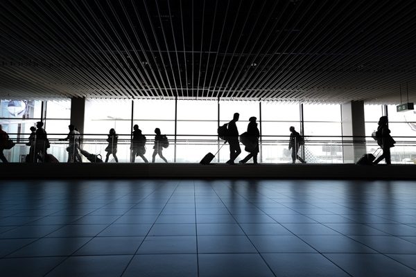 Como funciona a imigração no aeroporto? Orientações para não ser barrado! Como funciona a imigração no aeroporto? Orientações para não ser barrado!