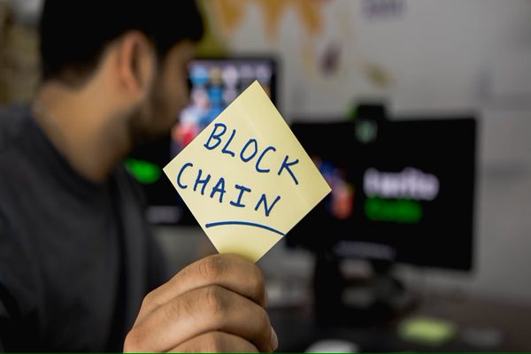 O Papel da tecnologia Blockchain na rastreabilidade de bagagem! O Papel da tecnologia Blockchain na rastreabilidade de bagagem!