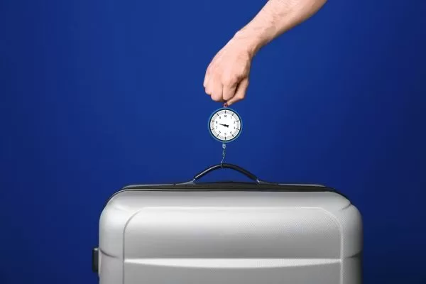 Como evitar o excesso de bagagem: Estratégias para não ultrapassar a franquia permitida! Como evitar o excesso de bagagem: Estratégias para não ultrapassar a franquia permitida!
